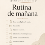 Femme souriante dans sa cuisine, pratiquant un rituel matinal, entourée d'éléments de bien-être.